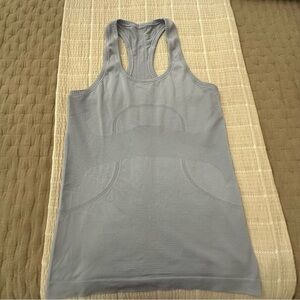 Lululemon Swiftly Tech Racerback Tank Top, size 6.